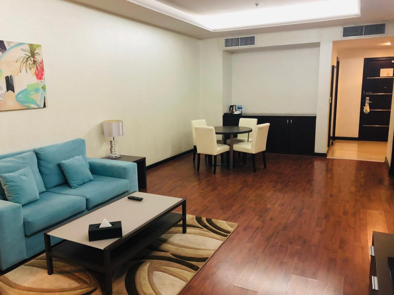 Gokulam Park Doha Ξενοδοχείο Εξωτερικό φωτογραφία